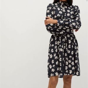 Mango floral dress NWT